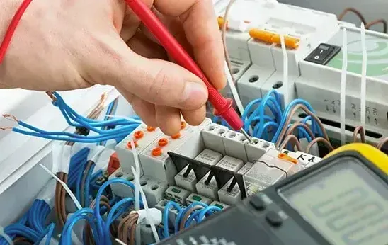 Professional electrician in Brockley